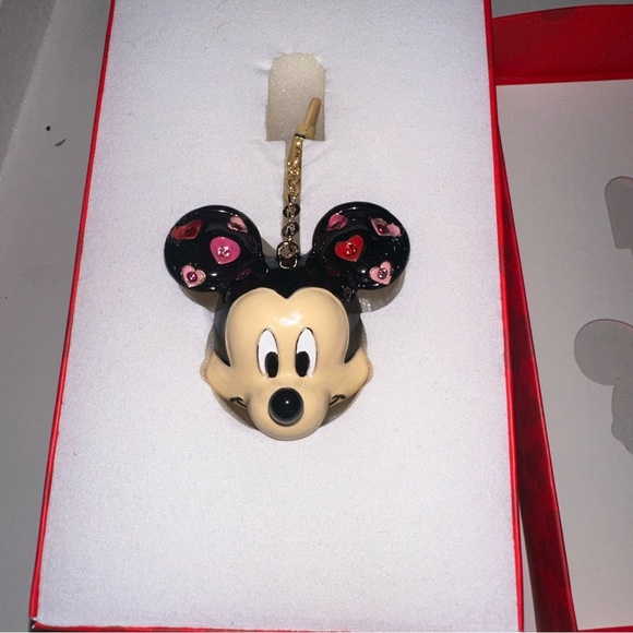 BaubleBar Accessories - DISNEY x Baublebar Mickey Mouse Bag Charm Key Chain Hearts Rhinestones NEW